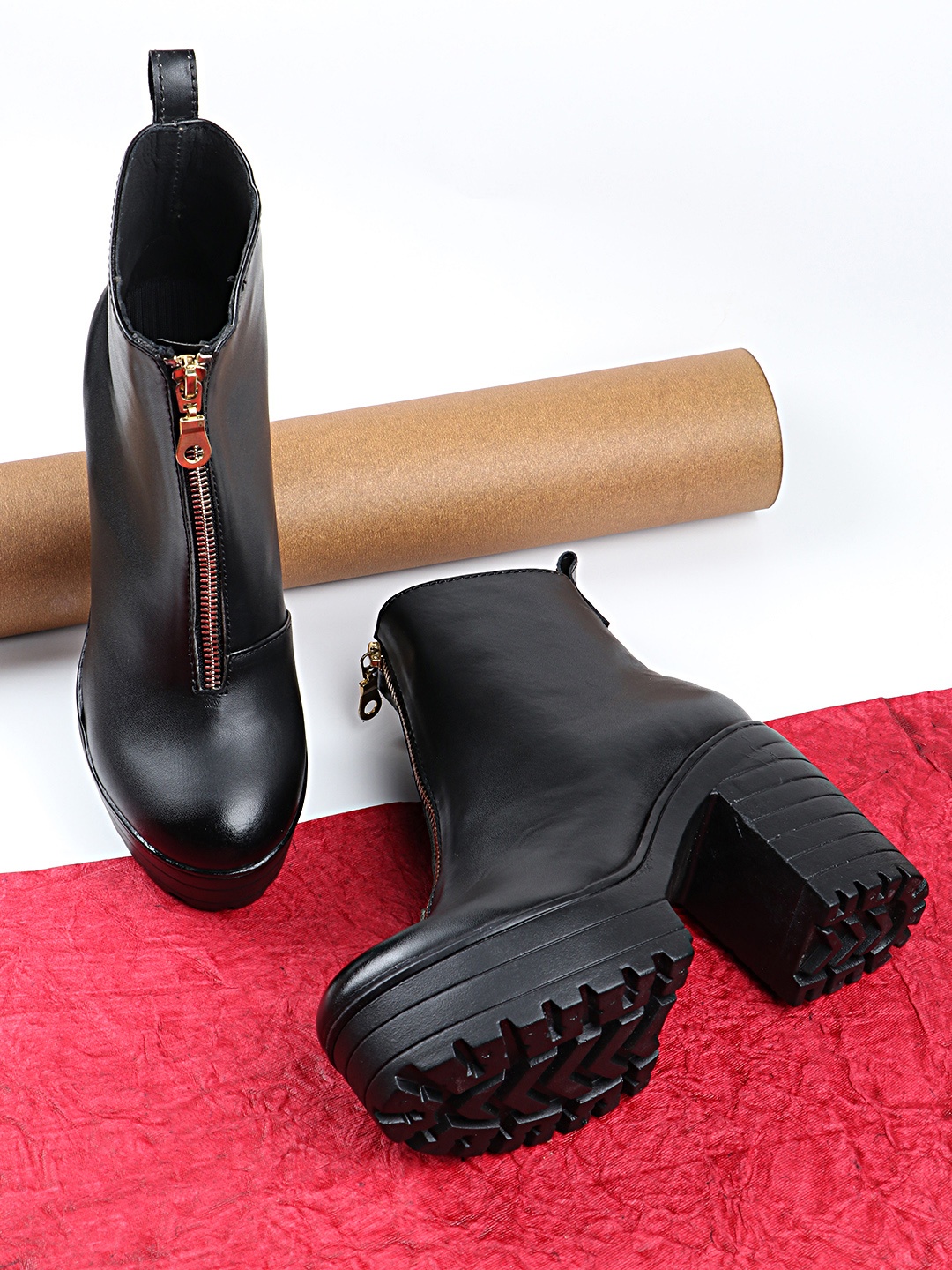 

Shoetopia Girls Black Solid Block Heeled Boots