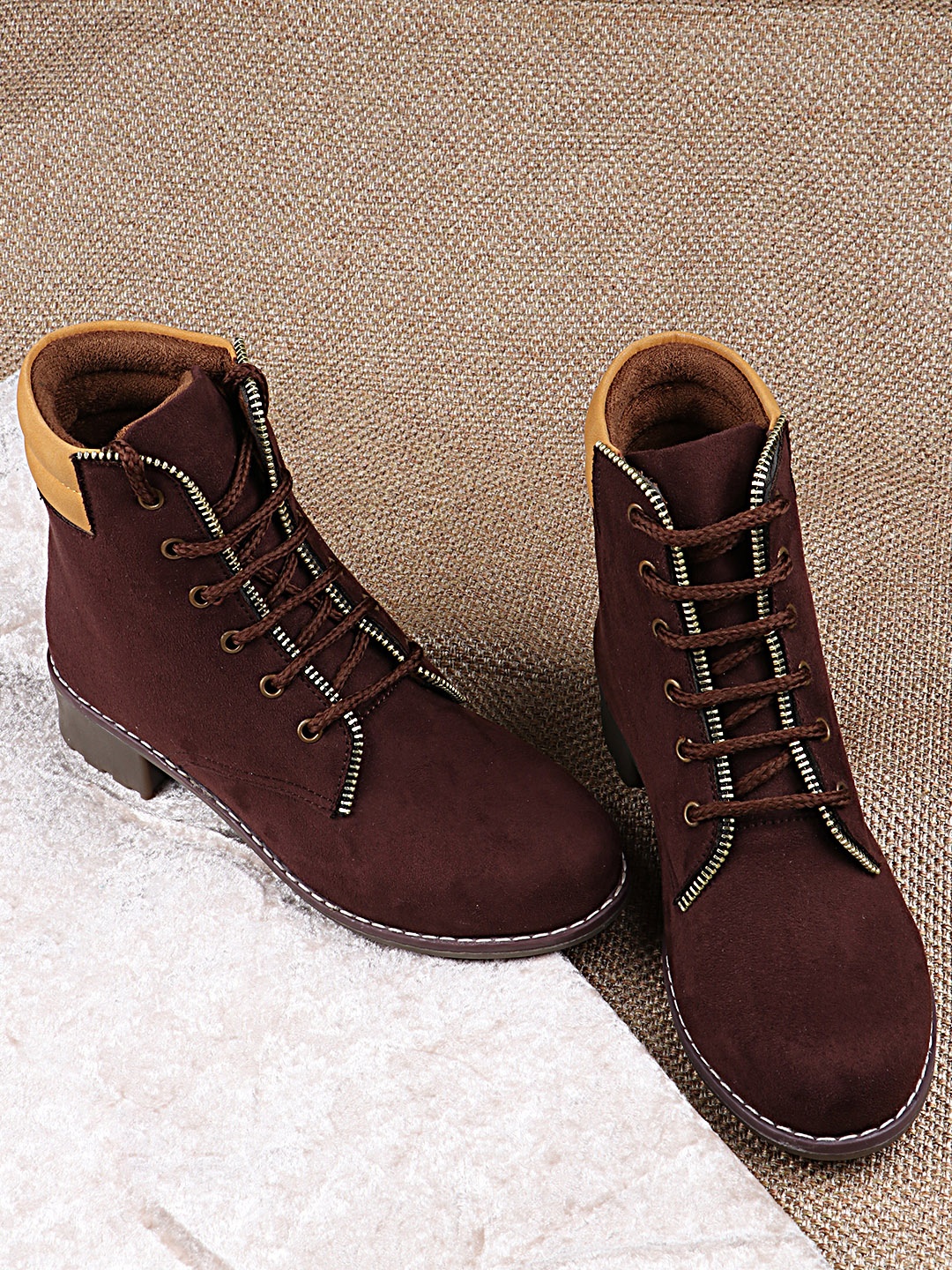 

Shoetopia Girls Brown & Tan Solid Block Heeled Boots
