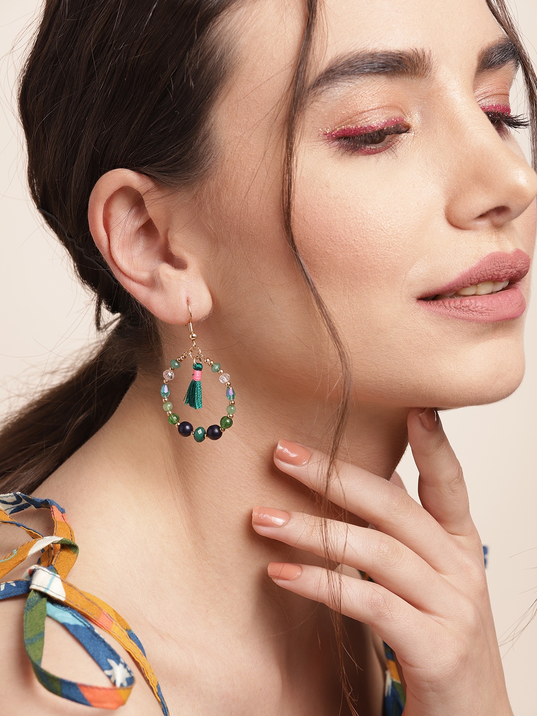

Sangria Green & Gold-Toned Taselled Beaded Circular Drop Earrings