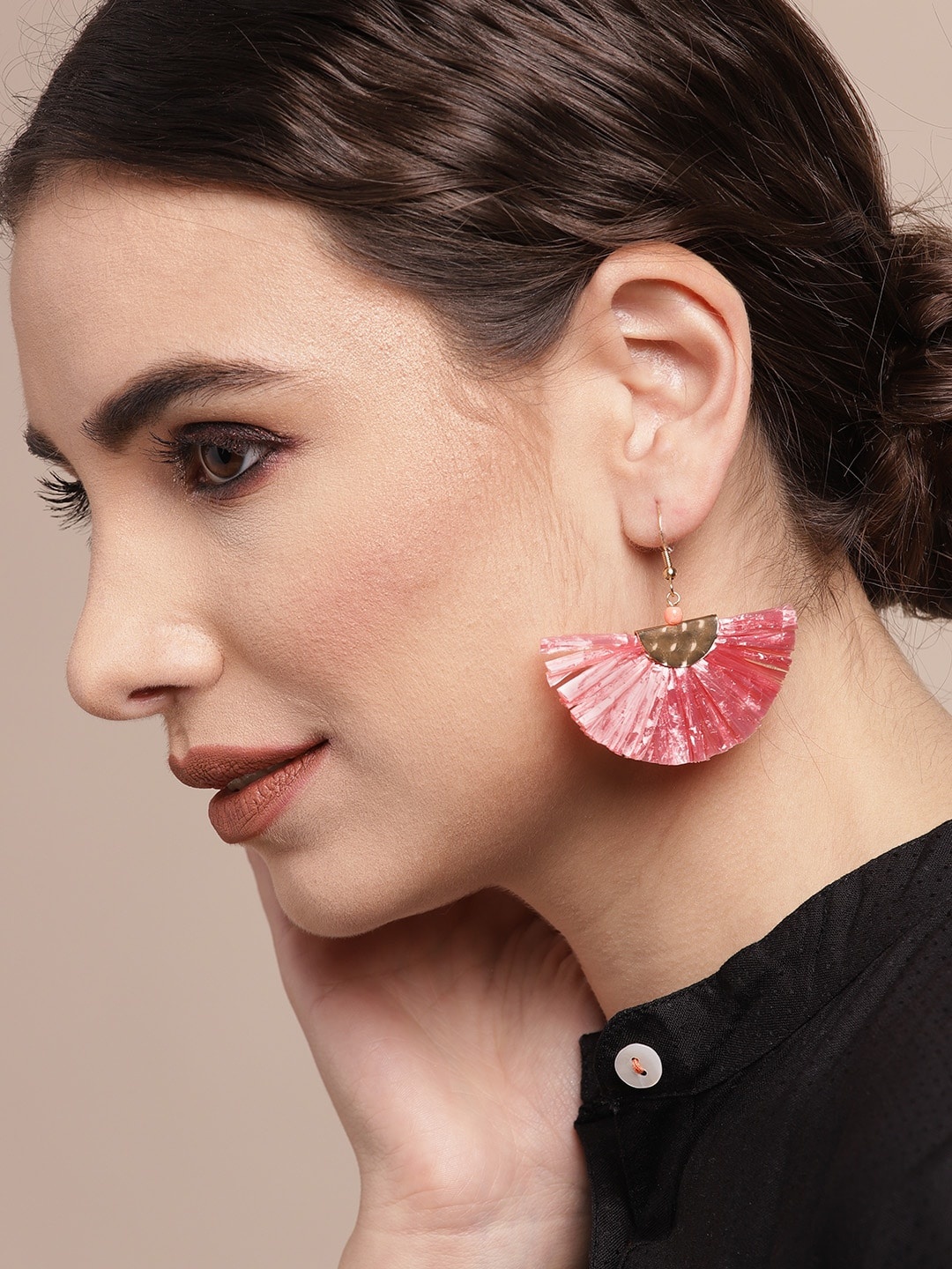 

Sangria Pink & Gold-Toned Crescent Shaped Drop Earrings with Tassle