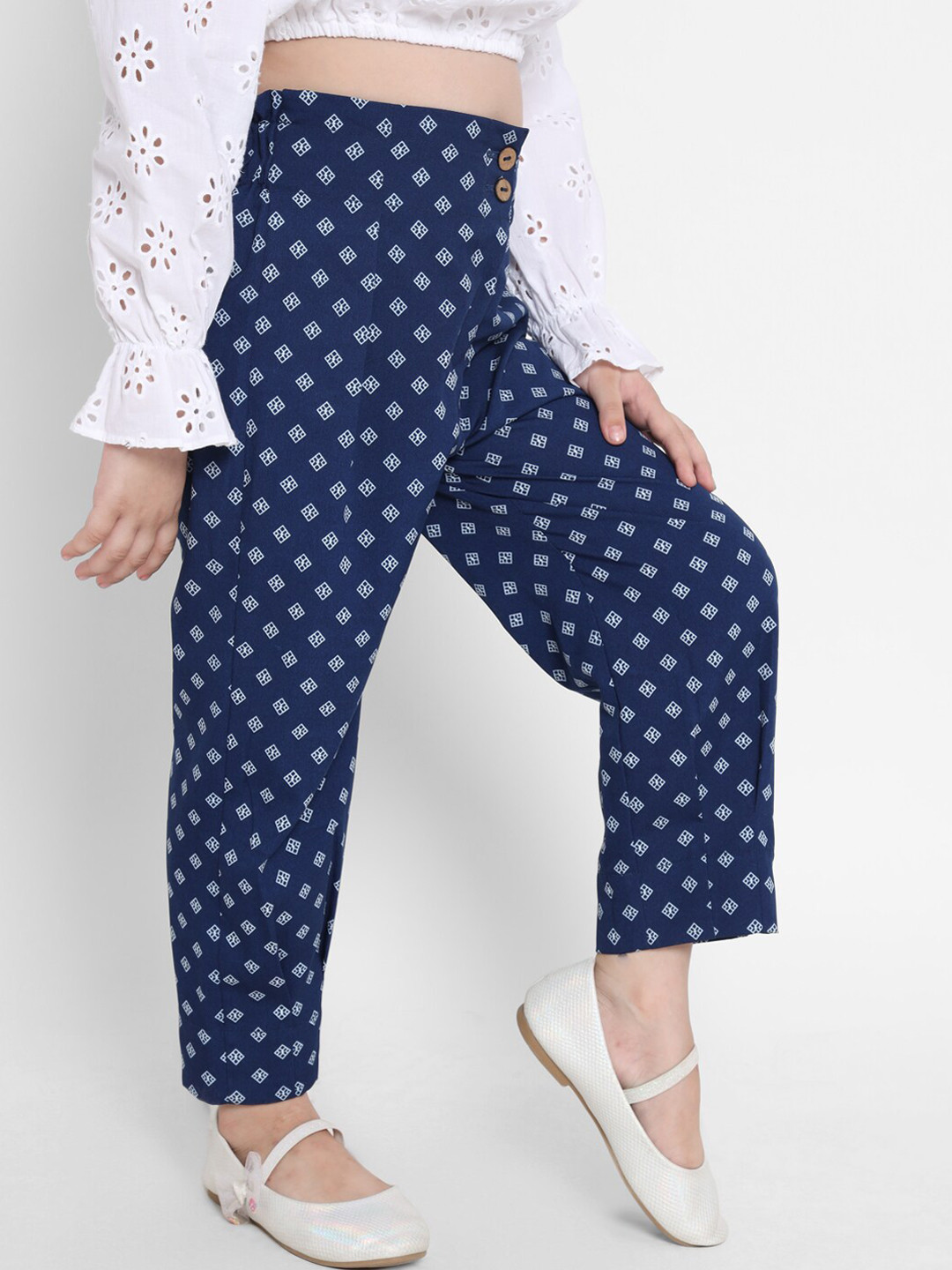 

Nauti Nati Girls Blue Printed Loose Fit Trousers
