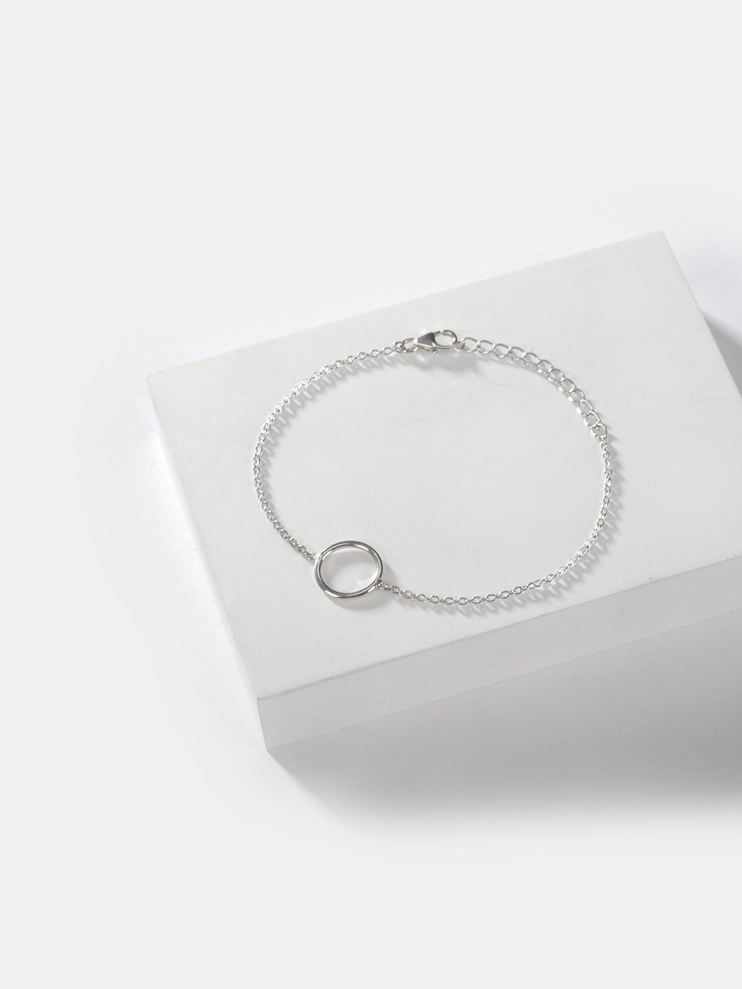

SHAYA Women Silver-Toned Link Bracelet