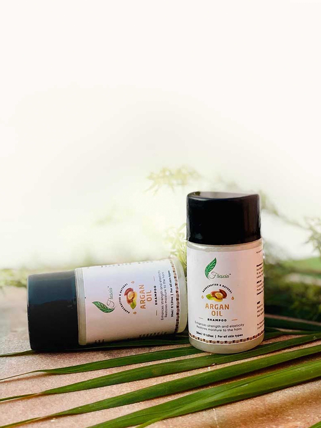 

Frescia Argan Oil Shampoo Mini - 30 ml, White
