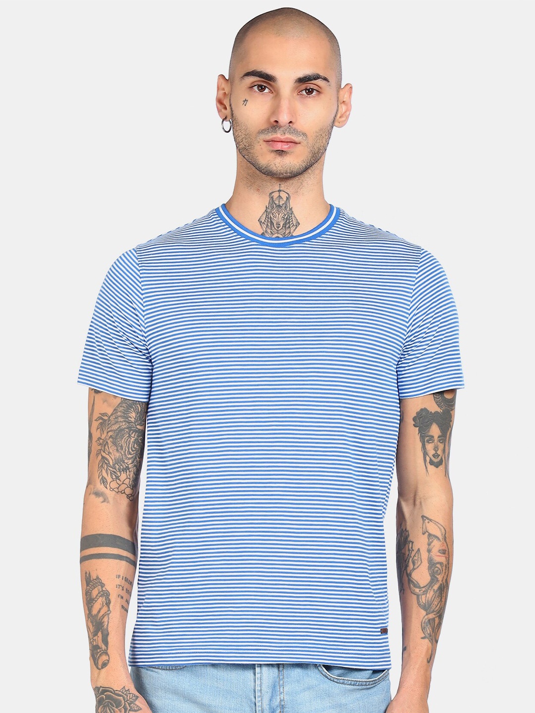 

Cherokee Men Blue Striped T-shirt
