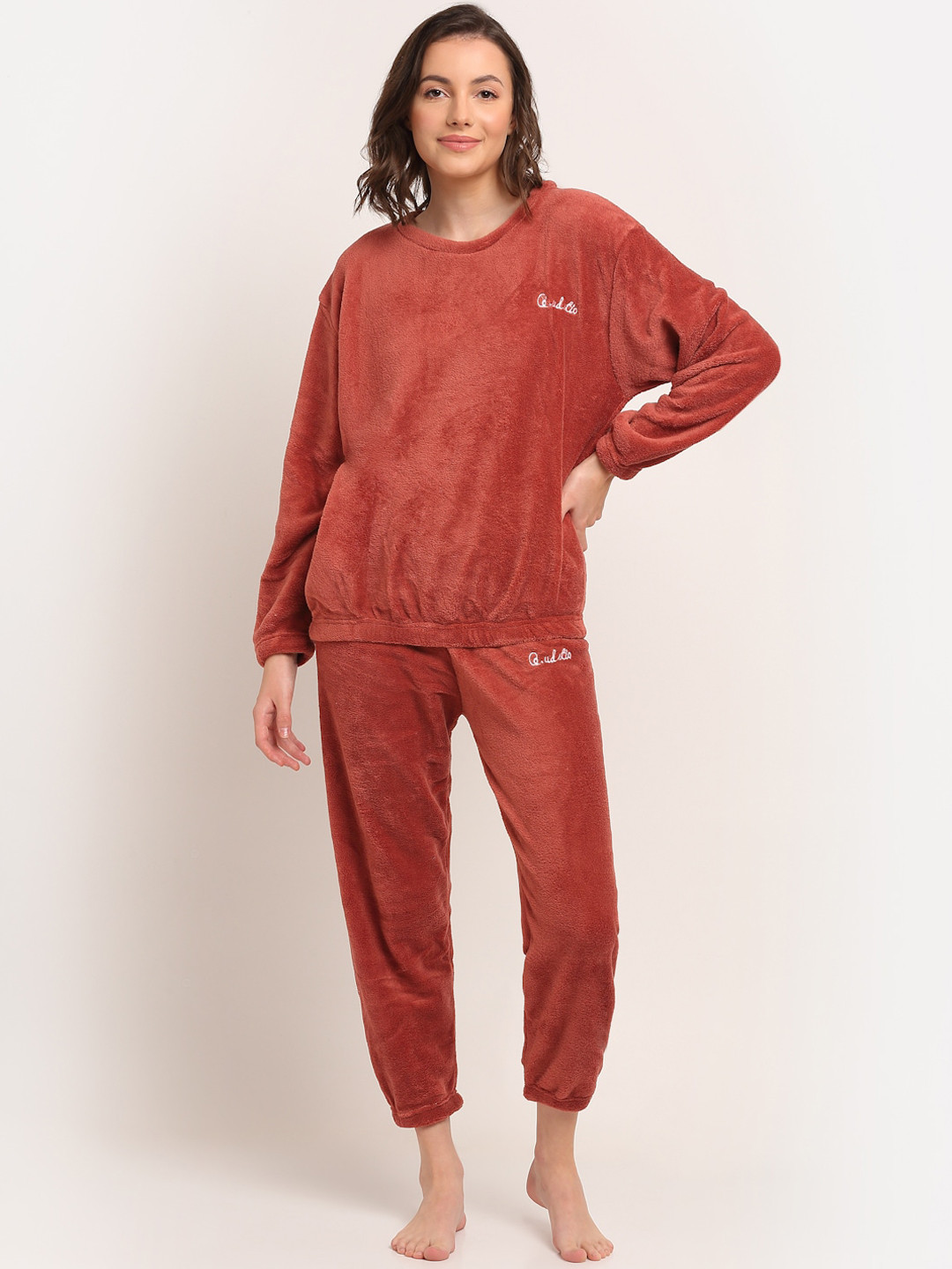 

TAG 7 Women Rust Night suit