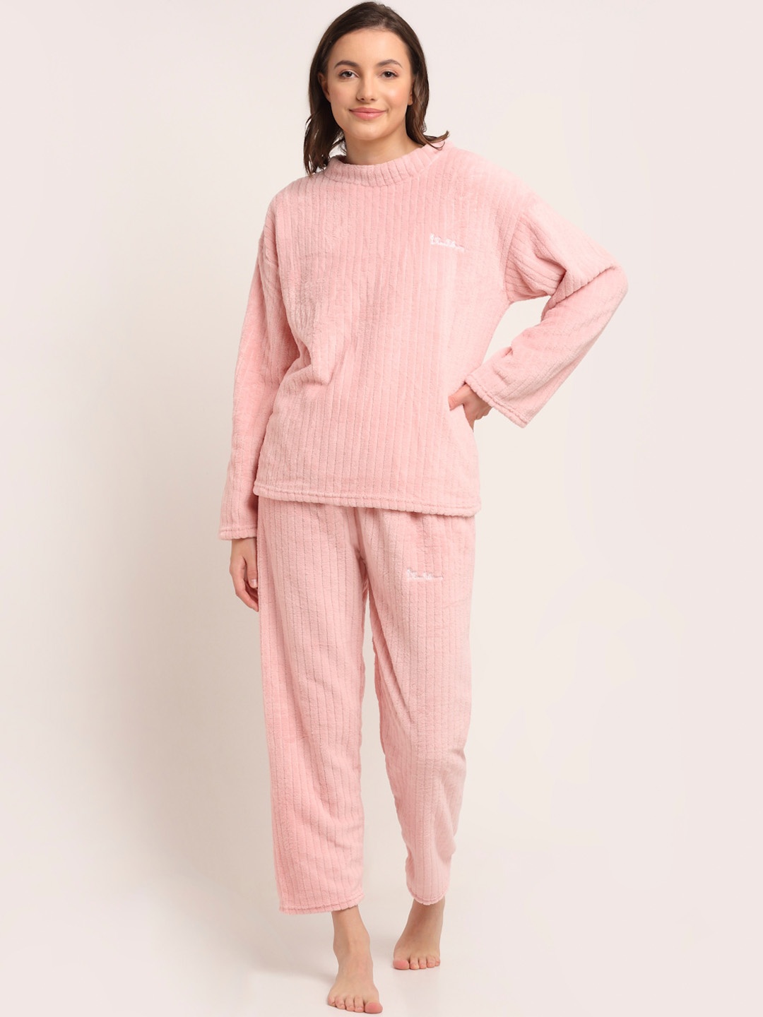

TAG 7 Women Pink Night suit