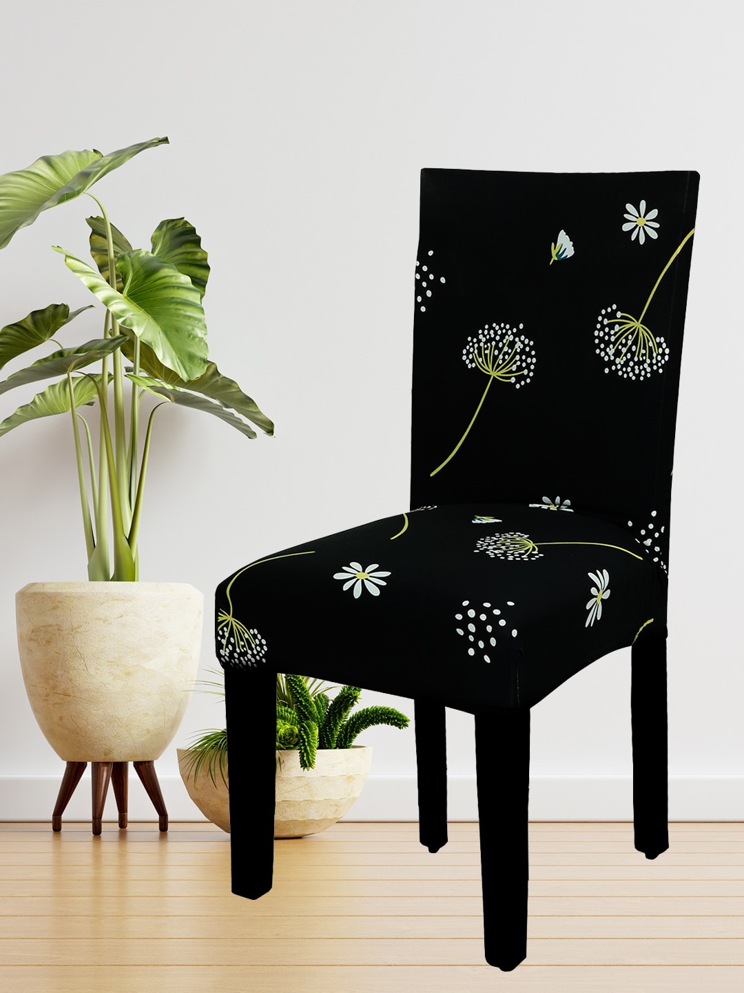 

HOUSE OF QUIRK Black & White Printed Chair Cover