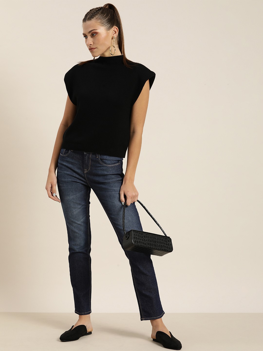 

Moda Rapido Women Blue Slim Fit Mid Rise Light Fade Stretchable Jeans