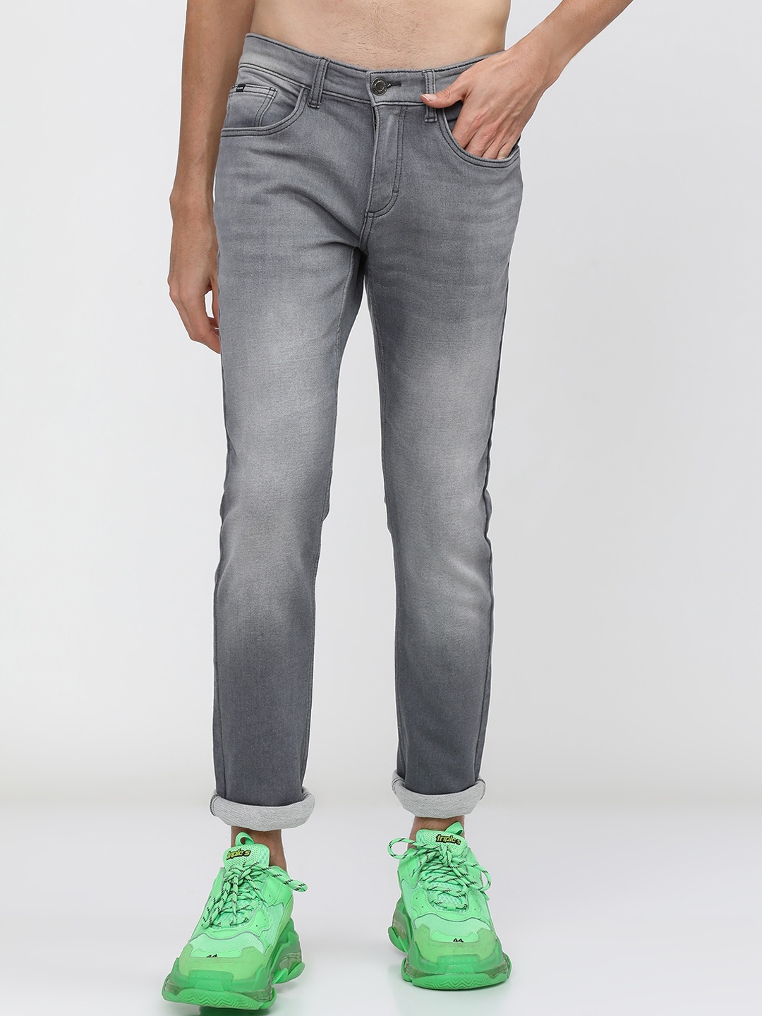 

HIGHLANDER Men Grey Slim Fit Low Distress Heavy Fade Stretchable Jeans