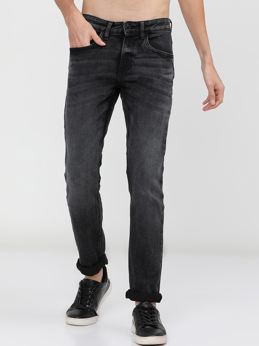

HIGHLANDER Men Black Tapered Fit Heavy Fade Stretchable Jeans