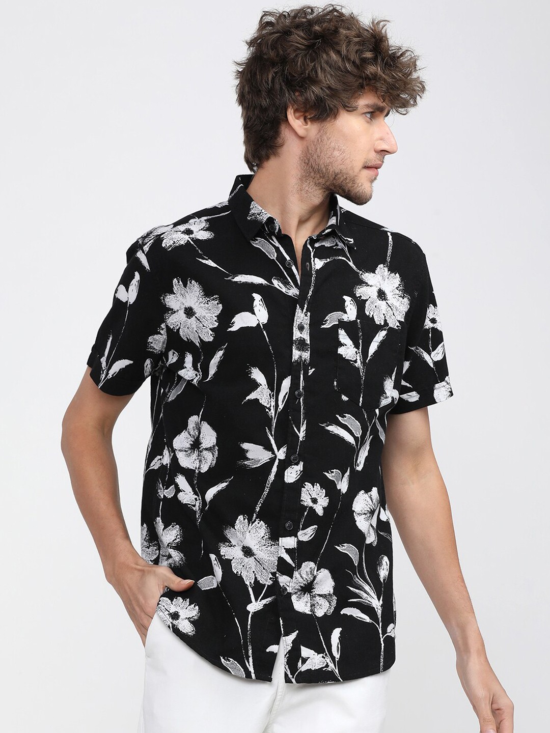 

KETCH Men Slim Fit Floral Printed Casual Shirt, White