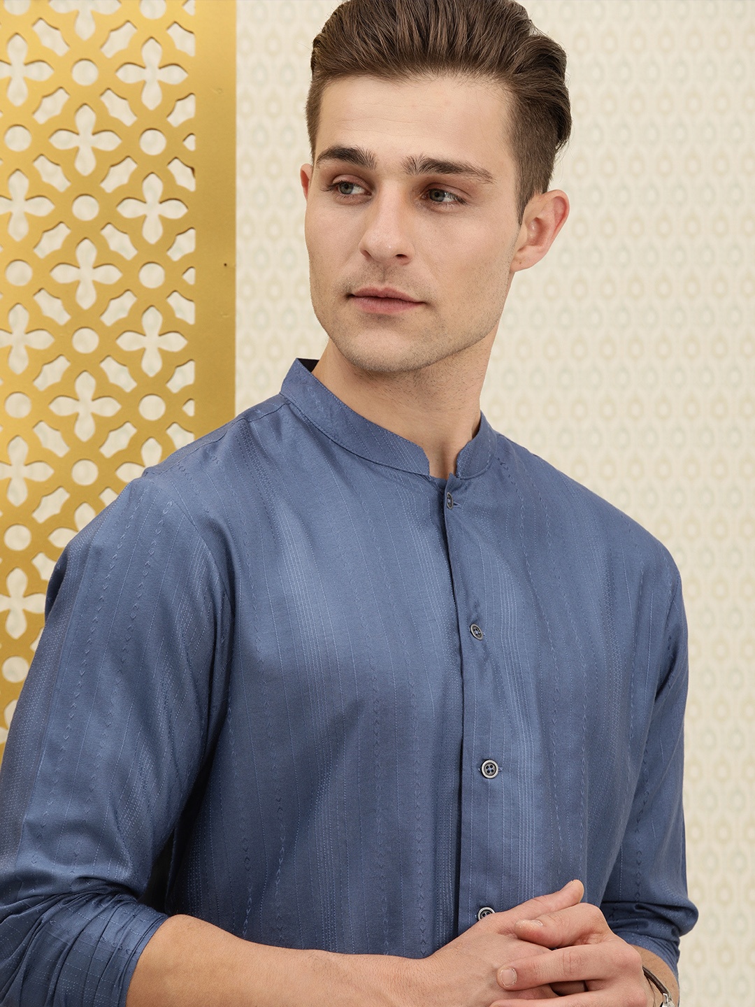 

House of Pataudi Men Turquoise Blue Striped Ethnic Kurta