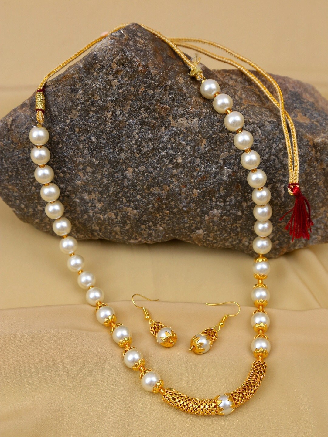 

Crunchy Fashion Gold-Plated White Pearl Beaded Jewellery Set