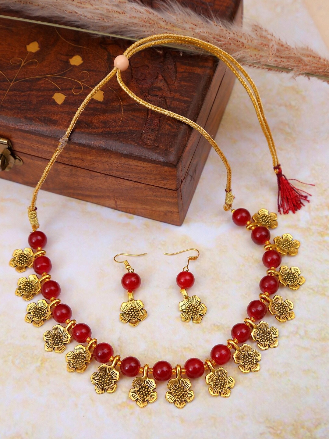 

Crunchy Fashion Gold-Toned & Red Beaded Jewellery Set