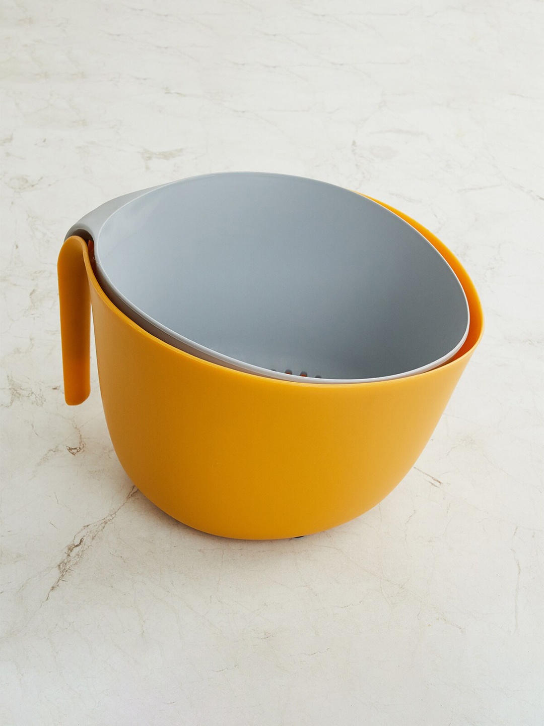 

Home Centre Yellow & Grey 1 Pieces Plastic Matte Bowls