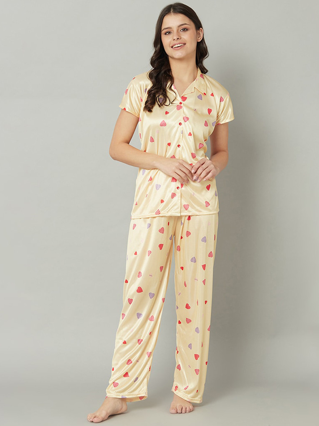 

TRUNDZ Women Yellow & Red Printed Night suit