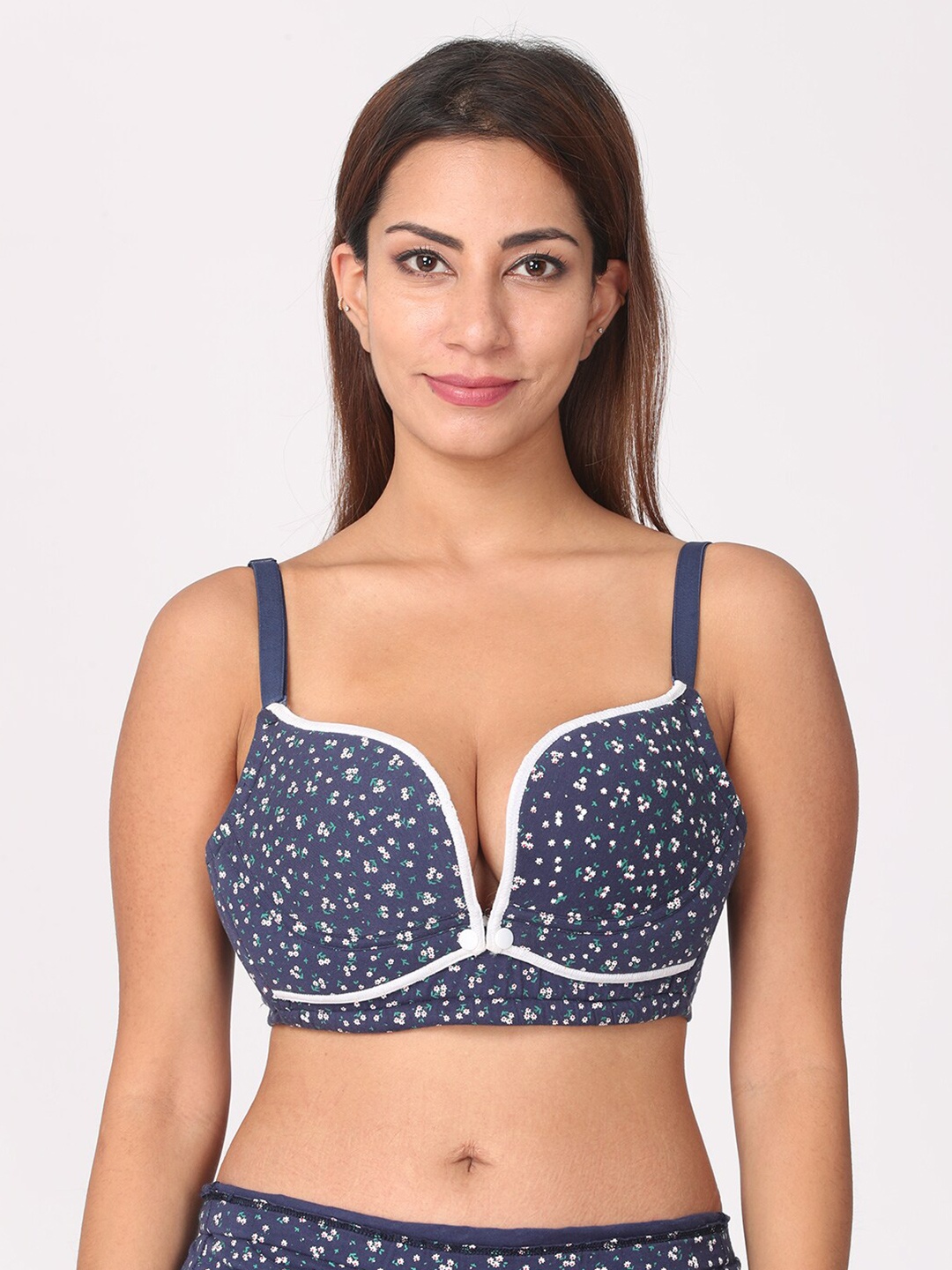 

The Mom Store Blue & White Floral Maternity Bra-Underwired Heavily Padded MBFTOP-FLRPNT-S