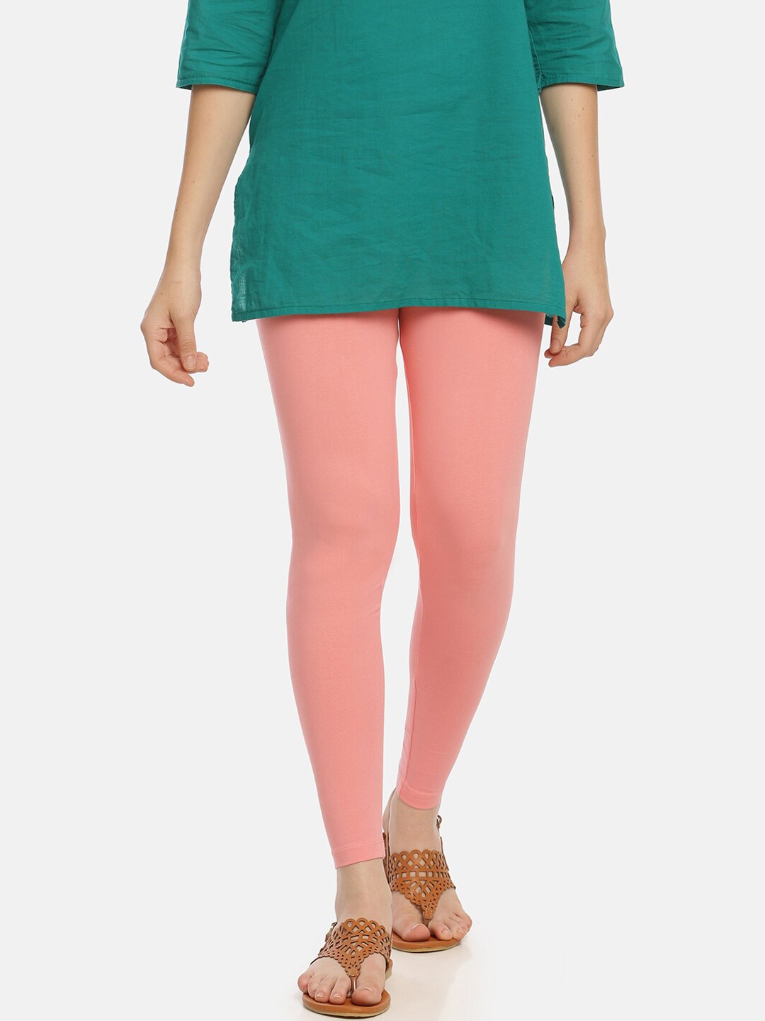 

Zelen Women Peach-Coloured Solid Ankle Length Leggings