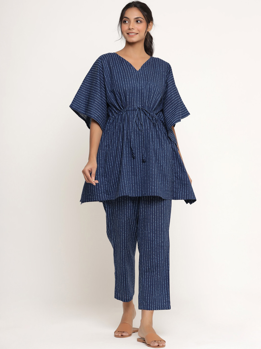 

JISORA Women Blue & White Printed Cotton Night Suit