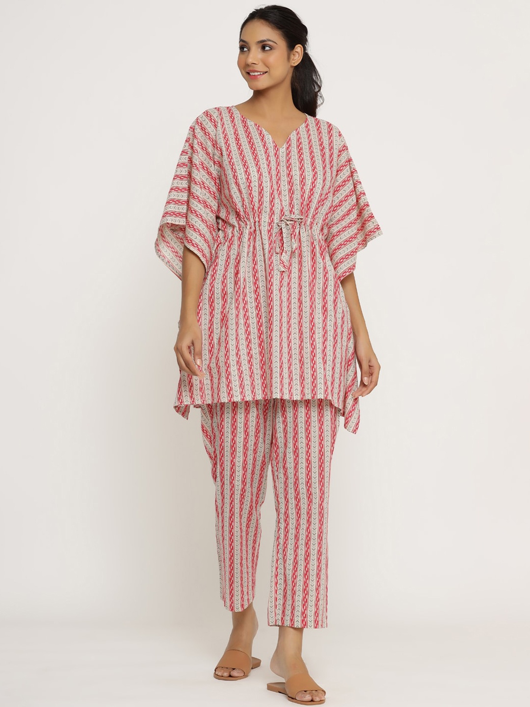 

JISORA Women Grey & Pink Printed Night suit
