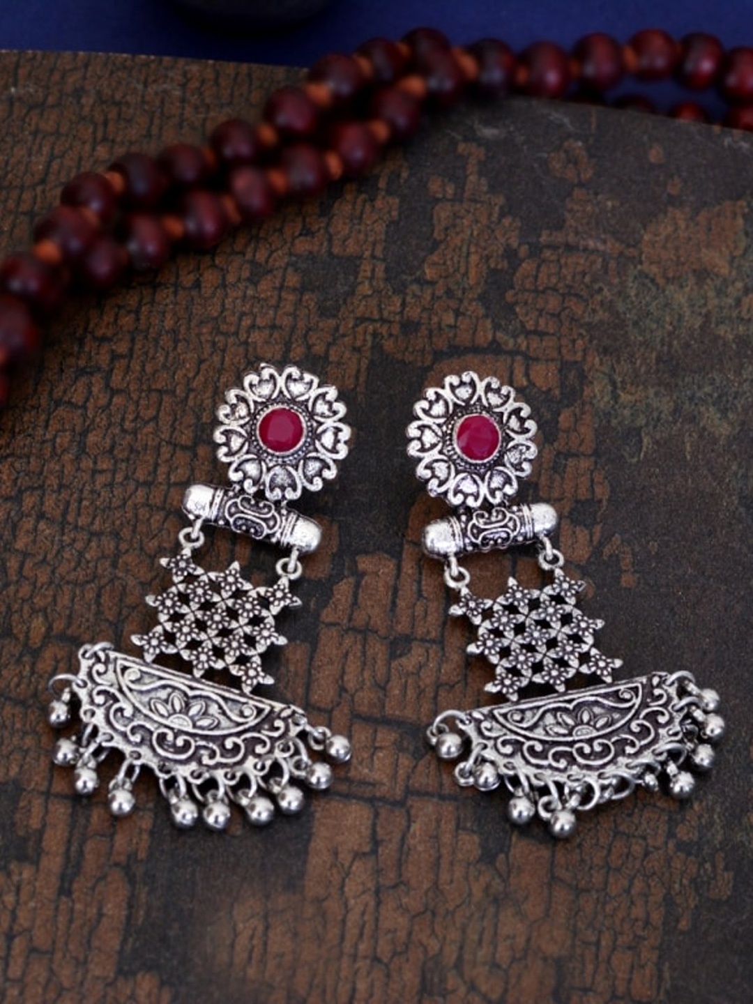 

Indi INSIDE Red & Silver-Plated Contemporary Drop Earrings