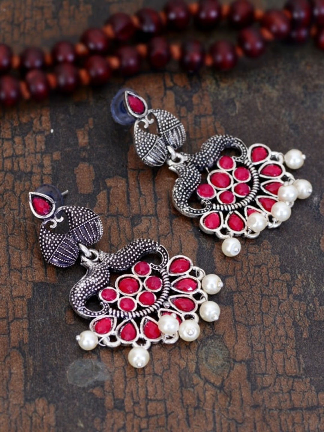 

Indi INSIDE Red & Silver-Toned Paisley Shaped Drop Earrings