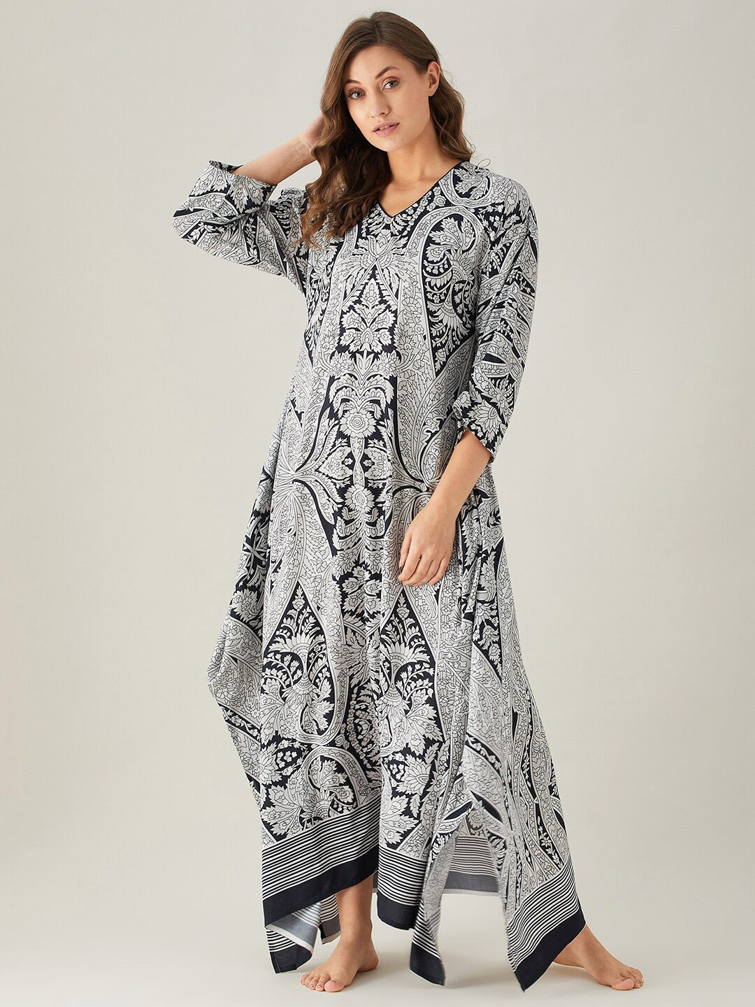 

The Kaftan Company Black Printed Pure Cotton Kaftan Maxi Nightdress
