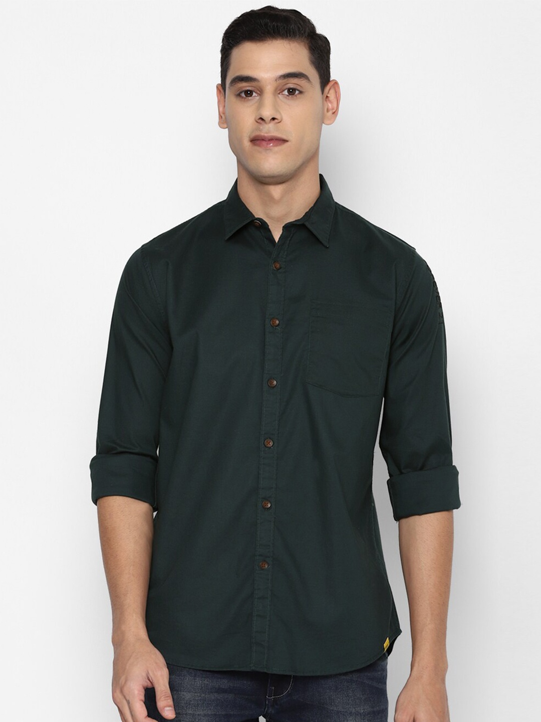 

FOREVER 21 Men Green Slim Fit Opaque Casual Shirt