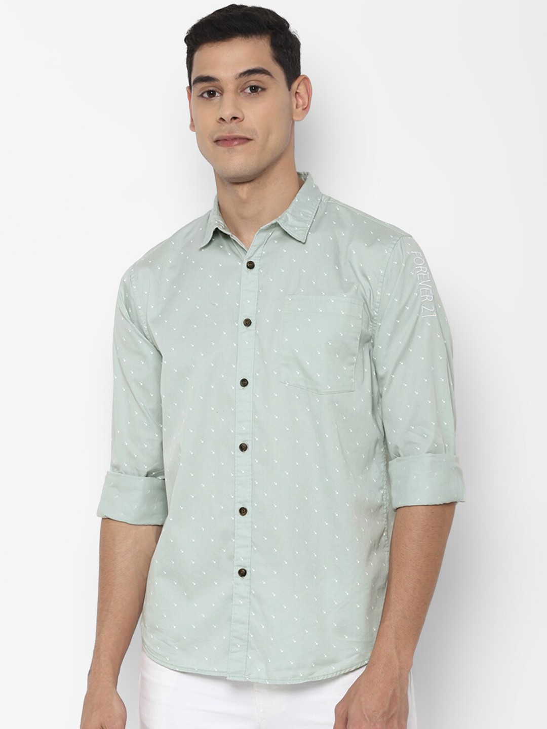 

FOREVER 21 Men Green Slim Fit Opaque Printed Cotton Casual Shirt