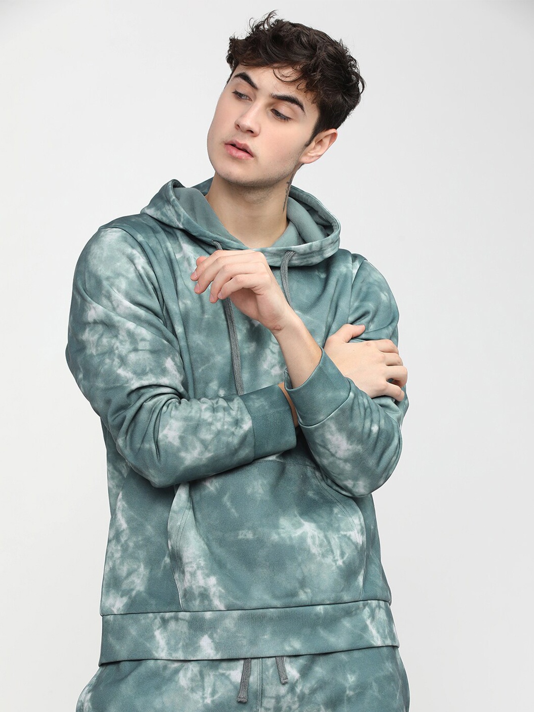 

HIGHLANDER Men Olive Green Printed Sweatshirt