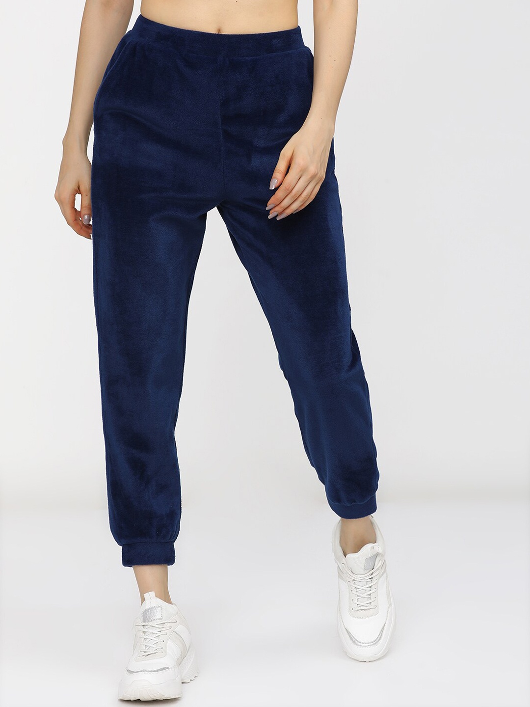 

Tokyo Talkies Women Navy Blue Solid Joggers