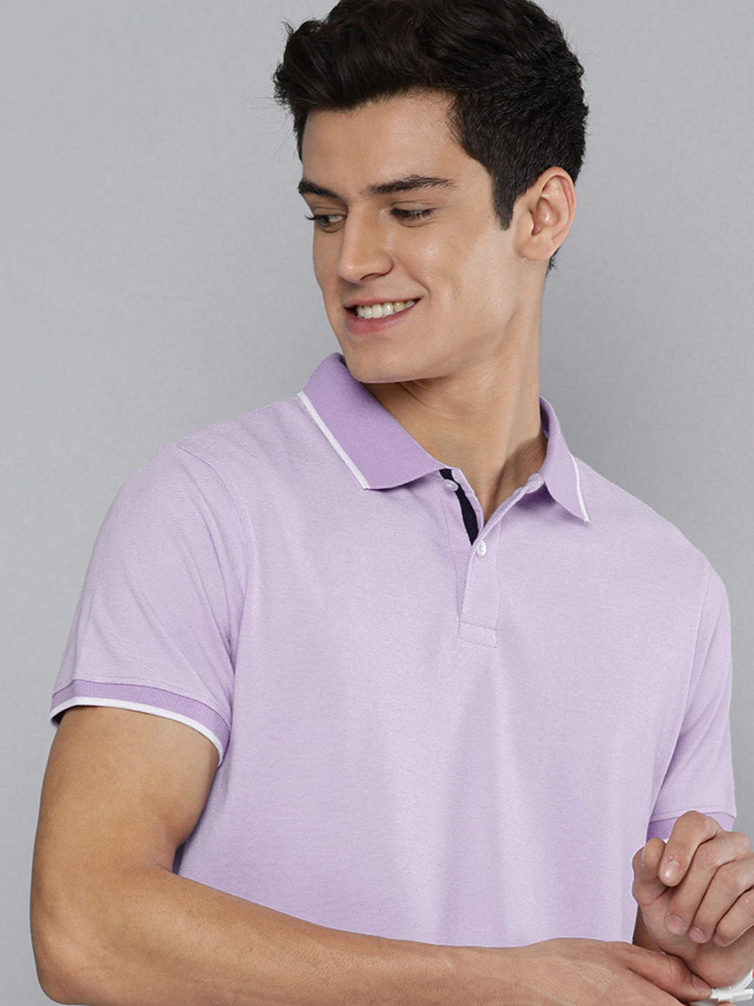 

Mast & Harbour Men Lavender Solid Polo Collar T-shirt