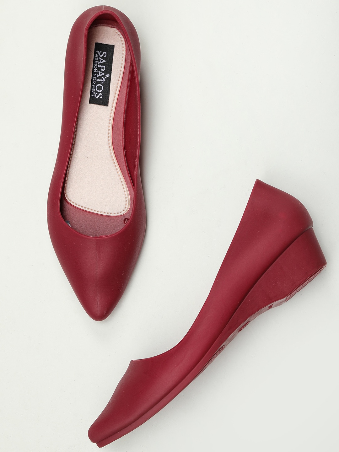 

SAPATOS Women Maroon Ballerinas