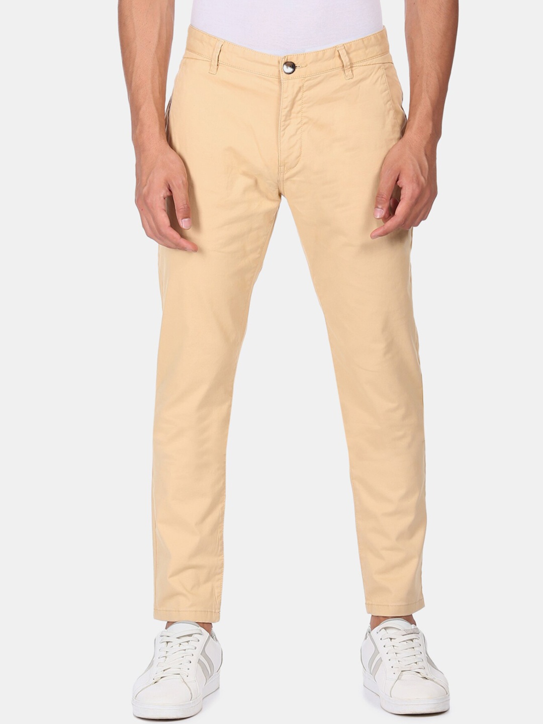 

Aeropostale Men Beige Trousers