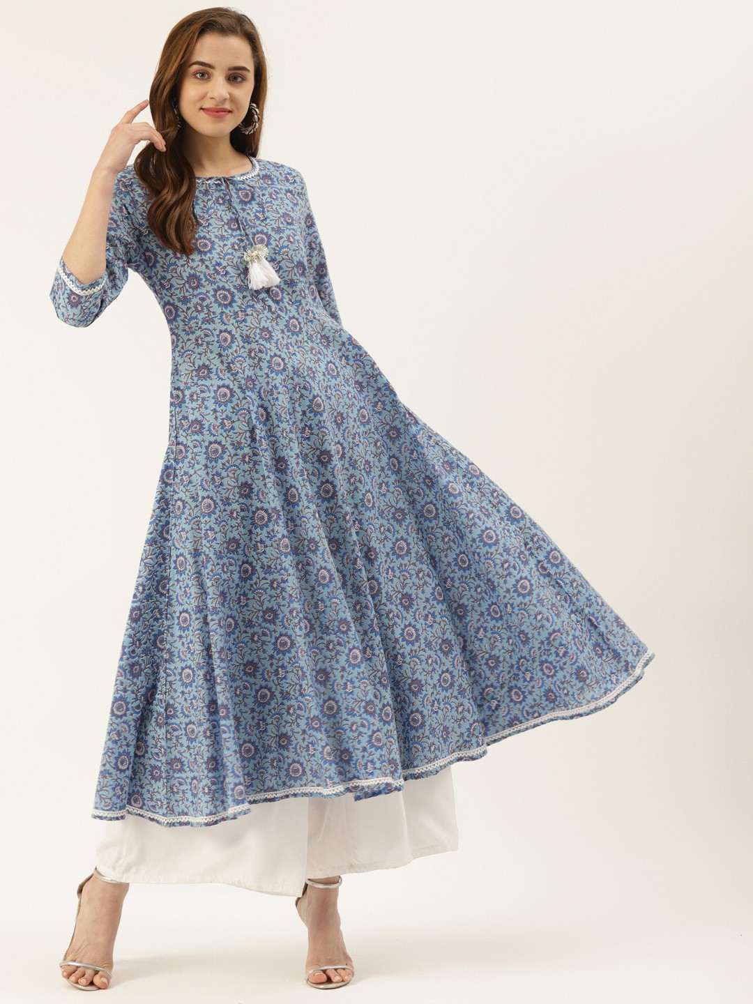 

FABRIC FITOOR Women Blue Floral Printed Keyhole Neck Anarkali Kurta