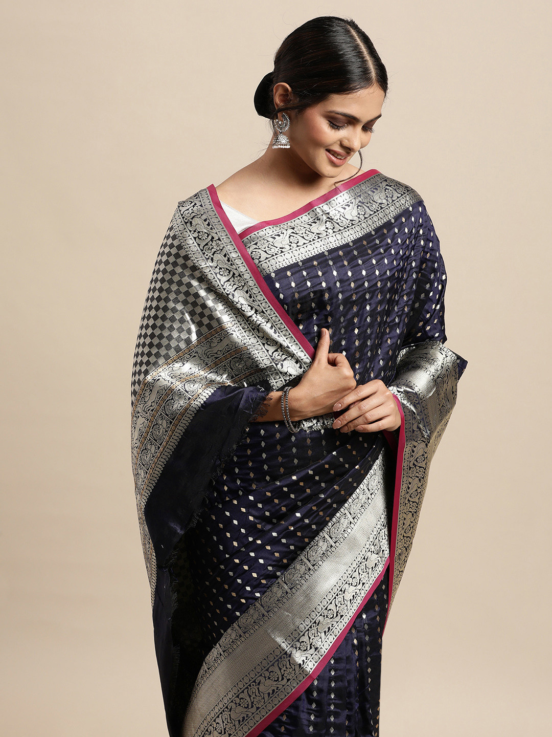 

VASTRANAND Navy Blue & Silver-Toned Zari Woven Design Banarasi Saree