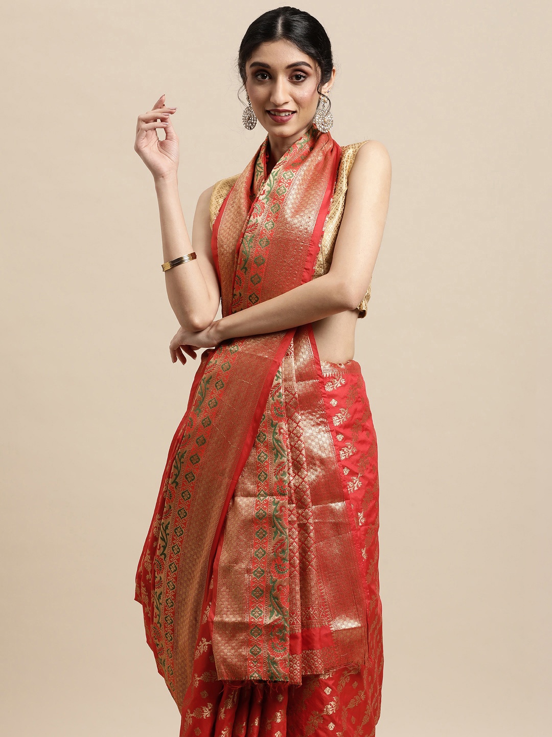 

VASTRANAND Red & Gold-Toned Leheriya Zari Silk Blend Kanjeevaram Saree