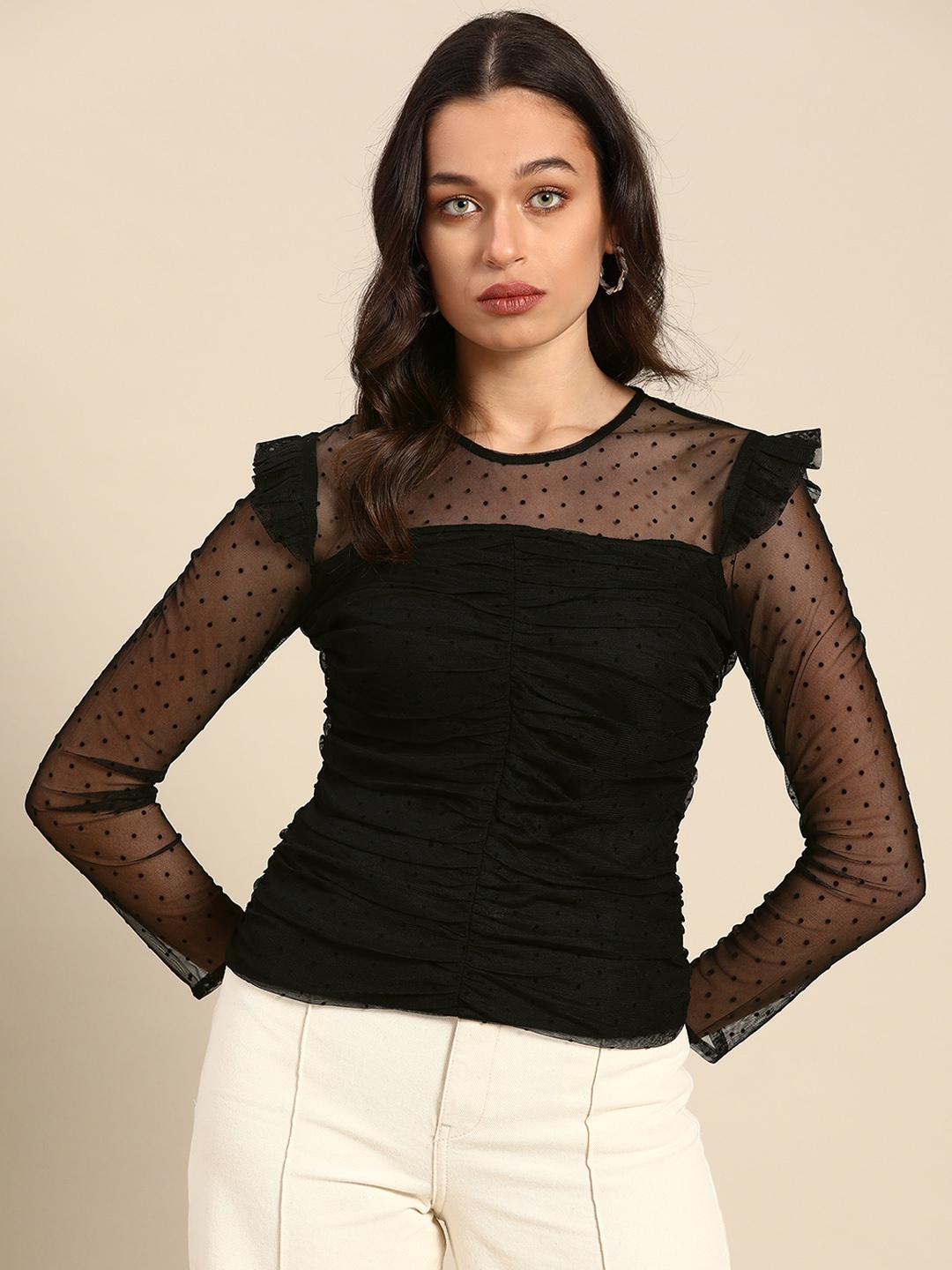 

COVER STORY Black Ruffles Detail Top