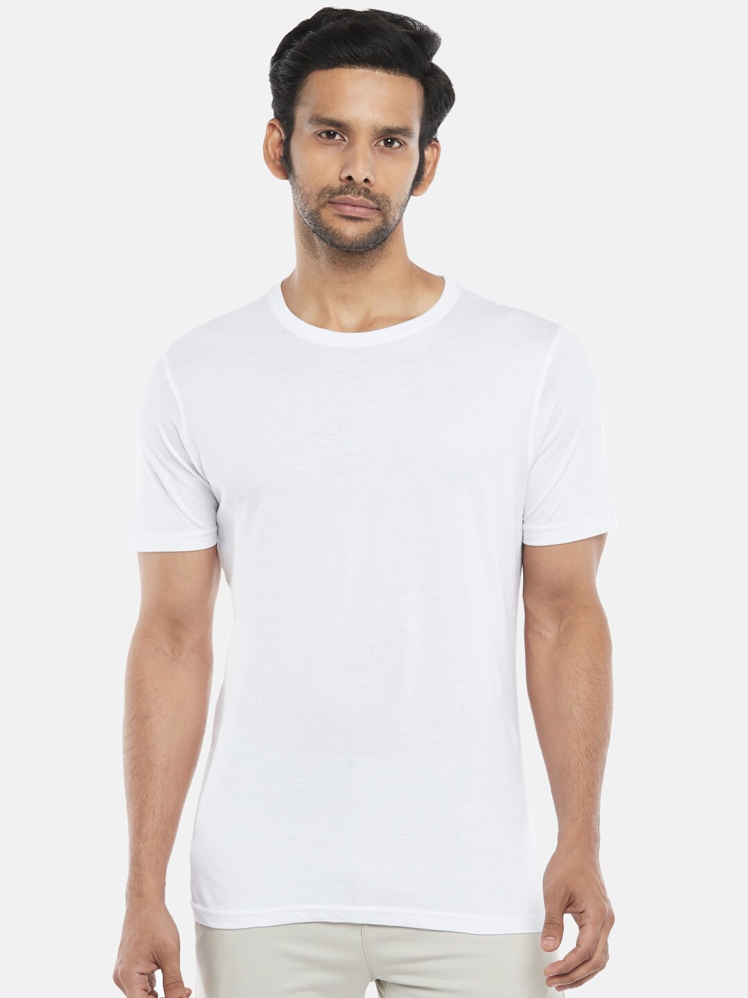 

BYFORD by Pantaloons Men White Solid T-shirt