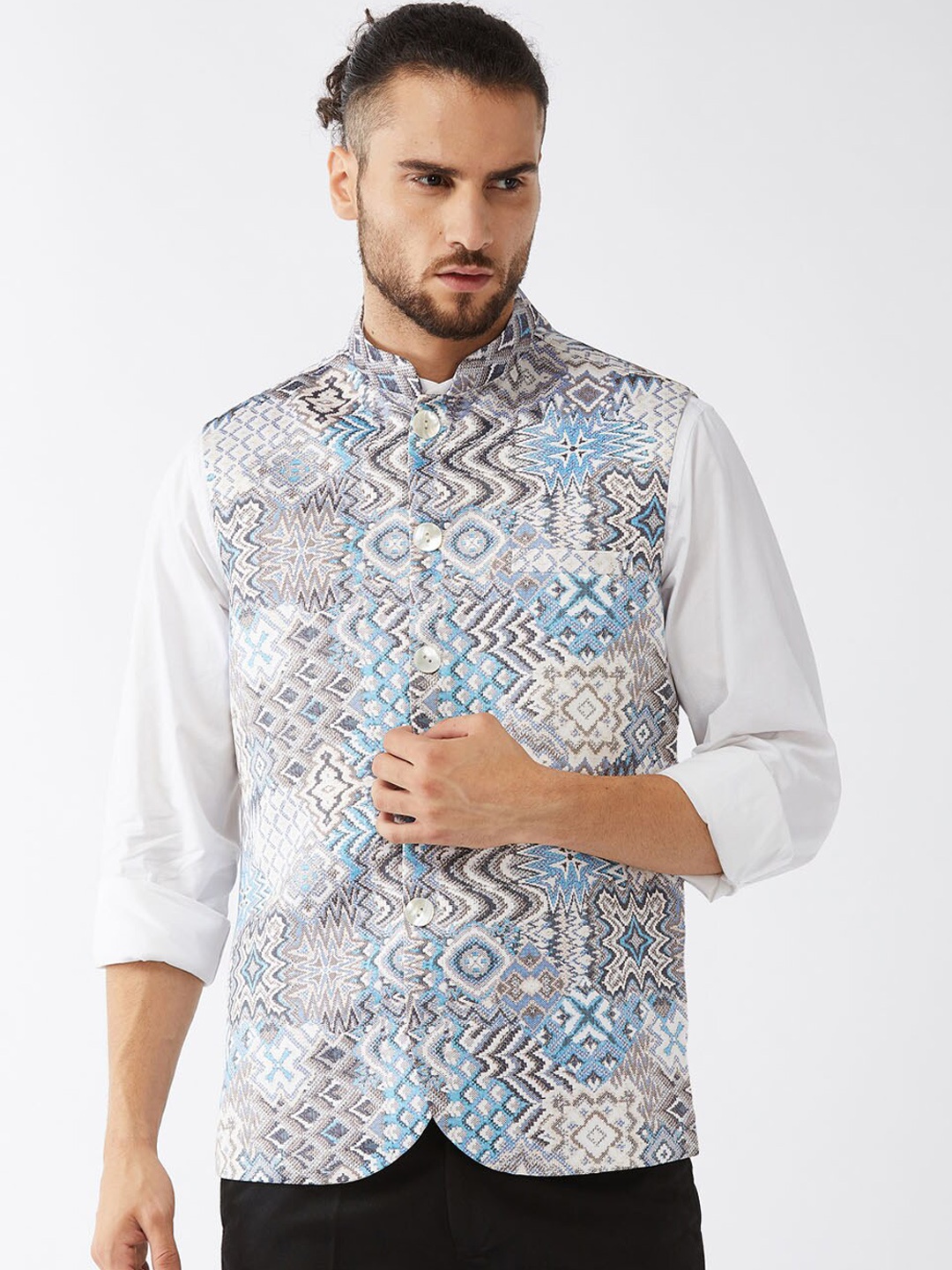 

VASTRAMAY Men White & Blue Printed Satin Slim-Fit Nehru Jacket