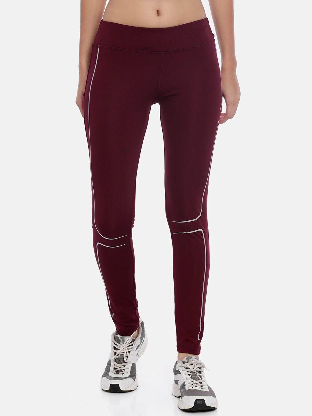 

Proline Women Maroon Printed Tights