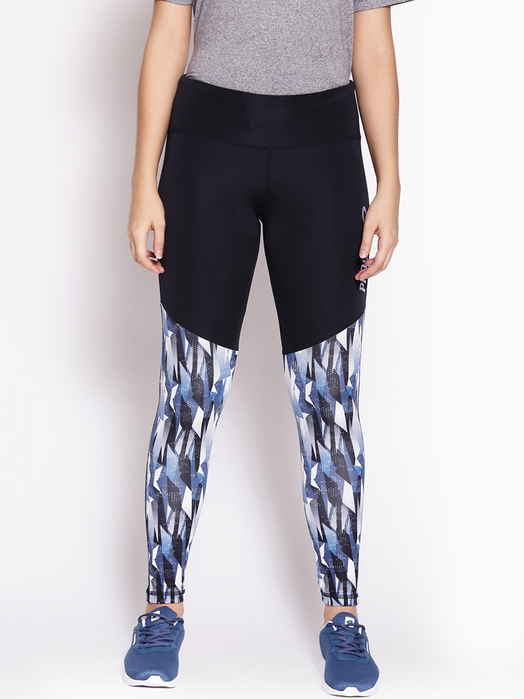 

Proline Women Blue & White Printed Tights