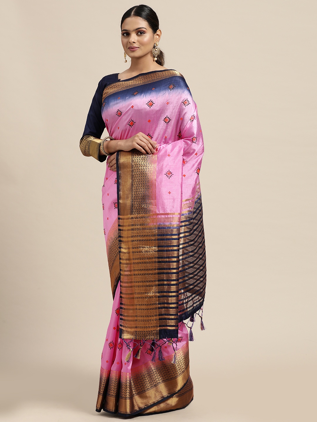 

Mitera Pink Tie and Dye Self Design Saree