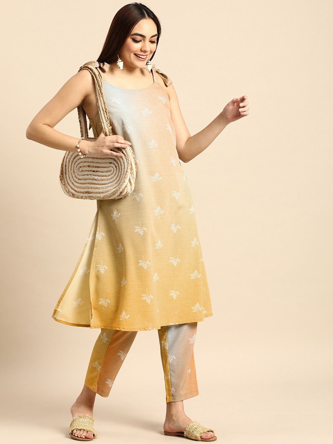 

Anouk Women Mustard Yellow & Grey Ombre Dyed Kurta with Trousers
