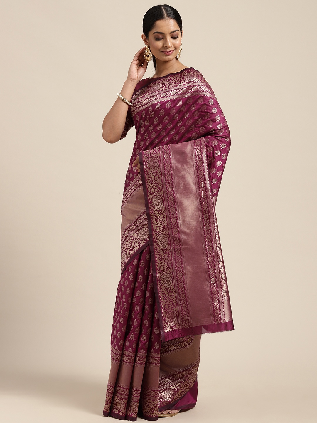 

Mitera Purple & Gold-Toned Ethnic Motifs Silk Blend Saree