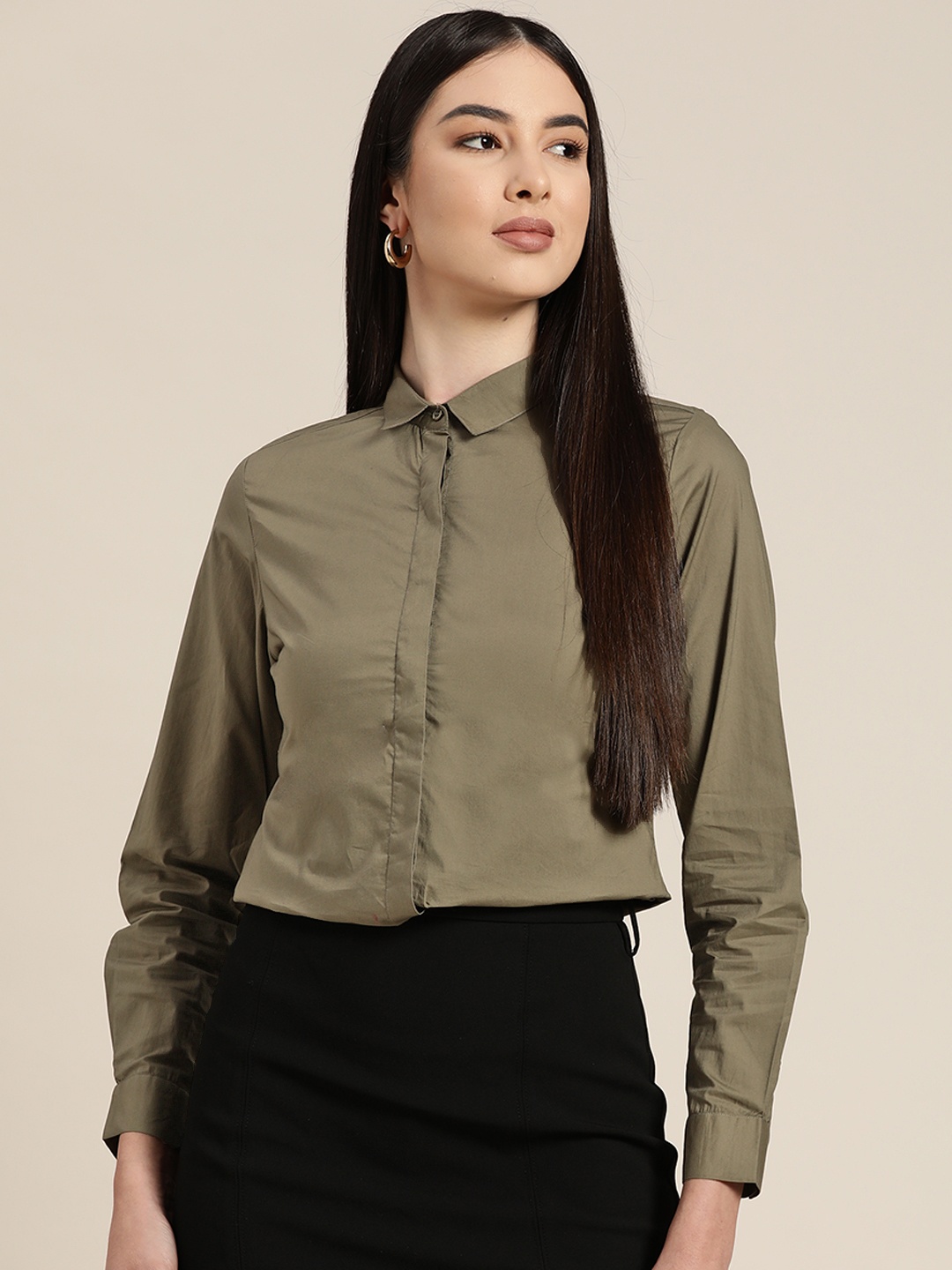 

Hancock Women Olive Green Solid Pure Cotton Slim Fit Formal Shirt