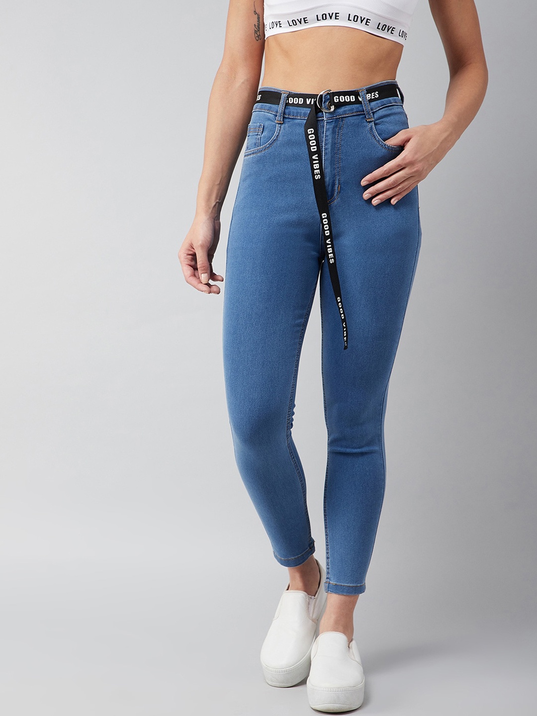 

DOLCE CRUDO Women Blue Skinny Fit Stretchable Jeans with Belt