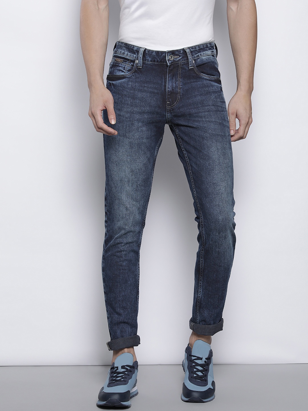 

Nautica Men Navy Blue Slim Fit Light Fade Stretchable Jeans