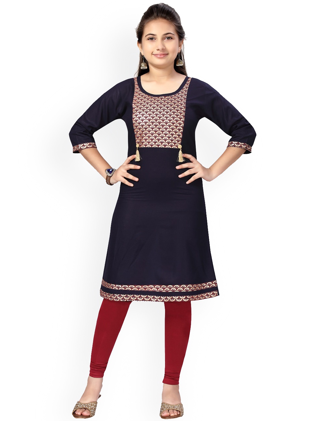 

Aarika Girls Navy Blue & Gold-Toned Yoke Design Pure Cotton Kurta