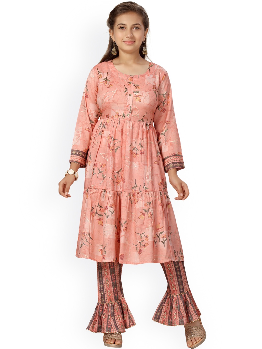 

Aarika Girls Peach-Coloured Ethnic Motifs Printed Regular Pure Cotton Kurta with Trousers